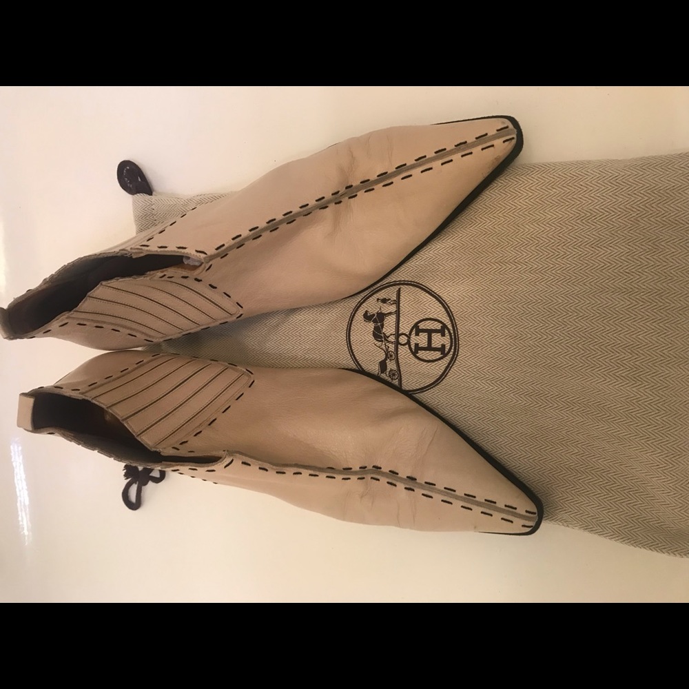 Hermes off white boots